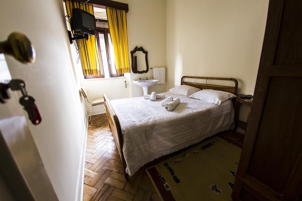 Residencial Covas Hotel Santiago do Cacem Bagian luar foto